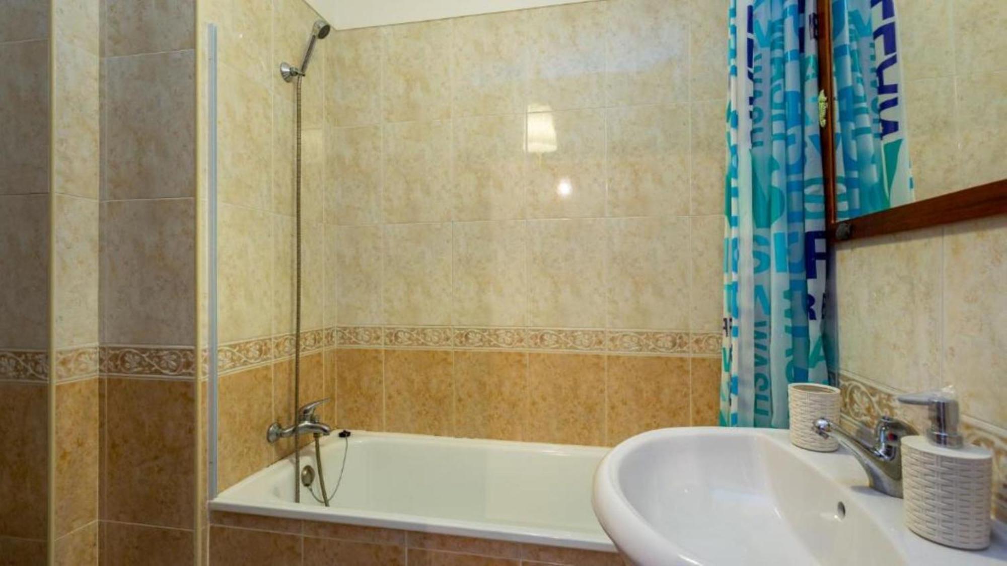 Alvor 2 Bedrooms Balcony Flat מראה חיצוני תמונה